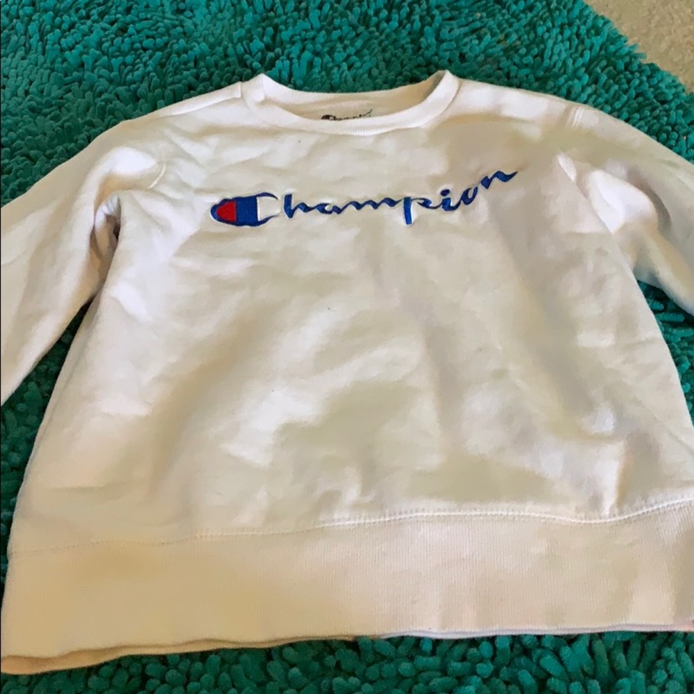 White champion sweatshirt